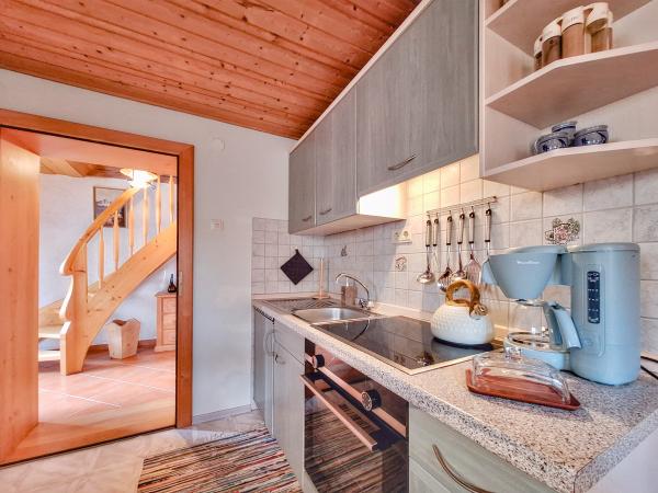 Villa photo 3