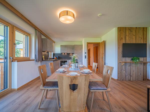 Villa photo 2