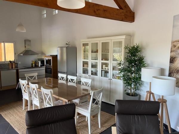 Villa photo 4