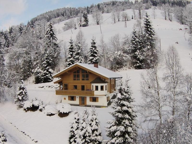 Chalet met adembenemend uitzicht en groot terras