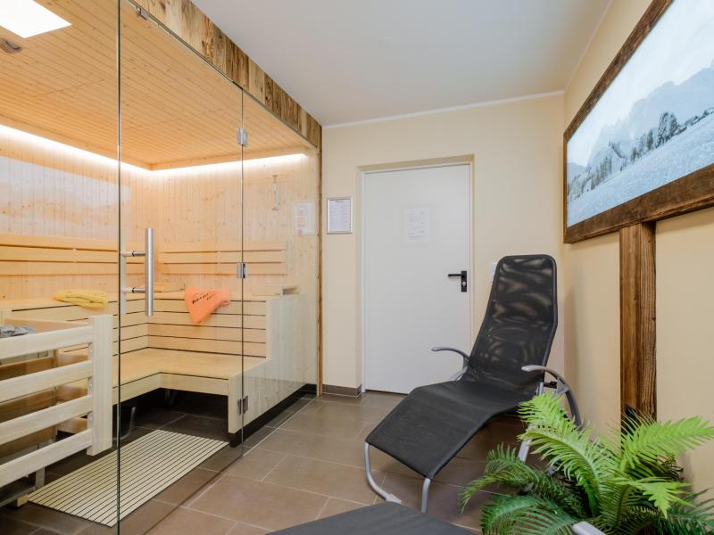 Appartement confortable avec sauna et balcon
