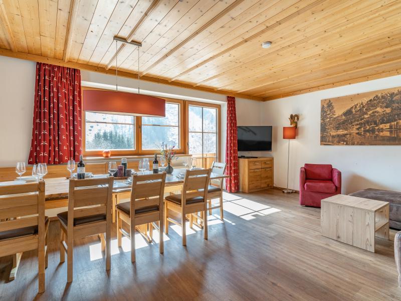 Luxury apartment in Saalbach Hinterglemm near ski lift