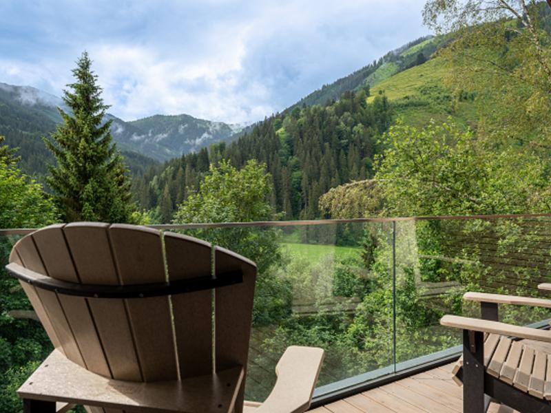 Penthouse de luxe avec terrasse et vue
