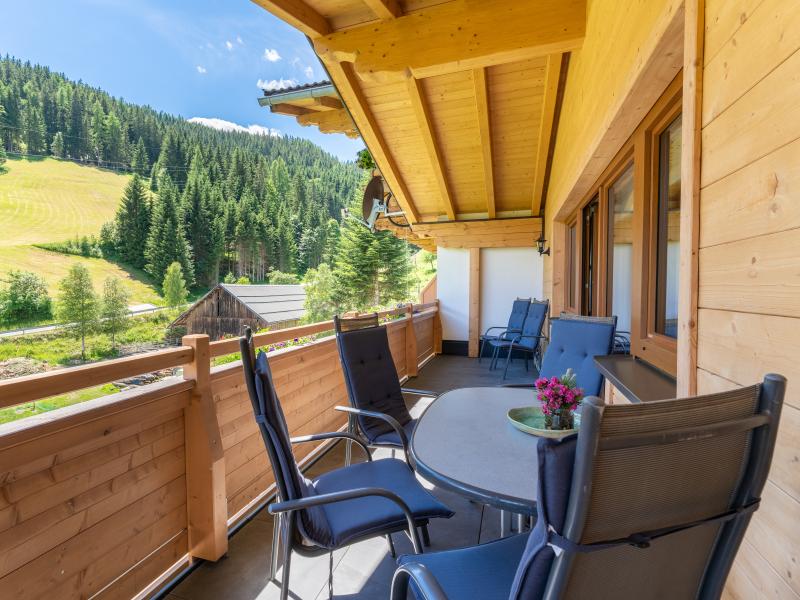 Gemütliche Wohnung mit Terrasse und Skiraum
