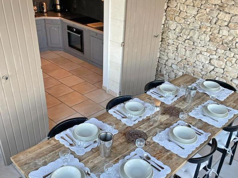 Renovated bastide near Apt with private pool