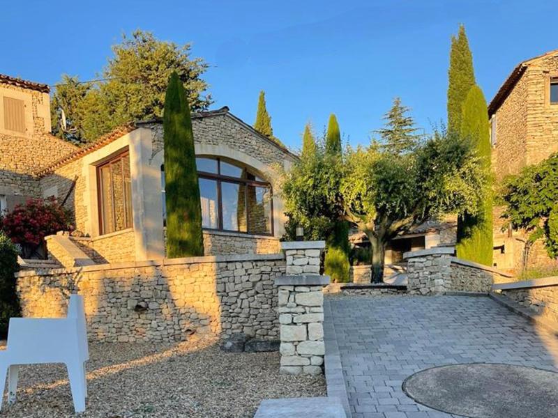 Renovated bastide near Apt with private pool