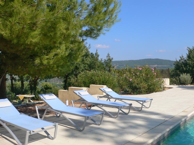 Villa mit Panoramablick und privatem Pool
