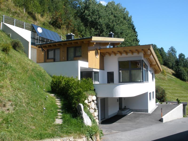 Moderne Wohnung in der Nähe des Skigebiets

