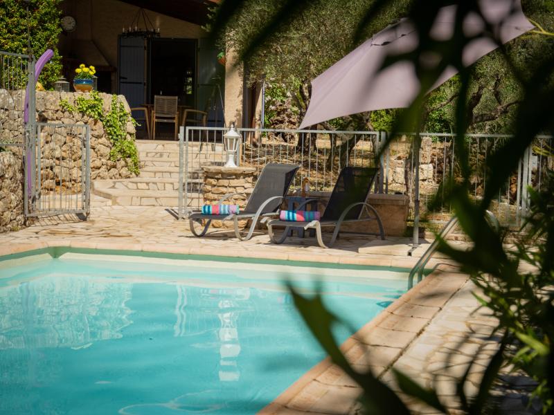 Kindvriendelijke villa met verwarmd zwembad