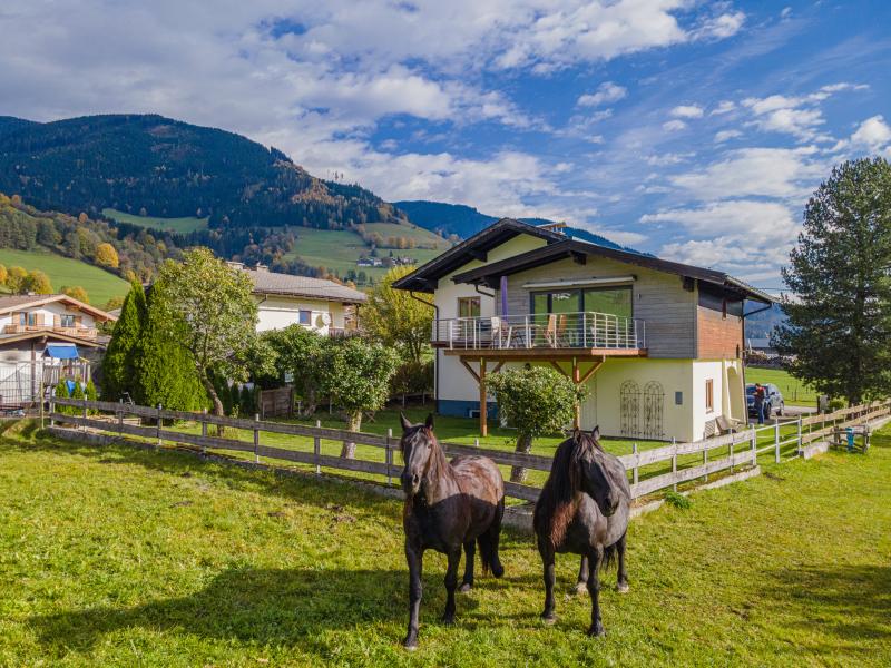 Flat with large garden 10 minutes from Kaprun