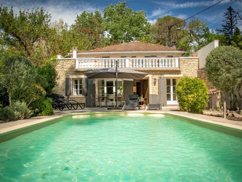 Villa met privézwembad, 1 km van Carpentras