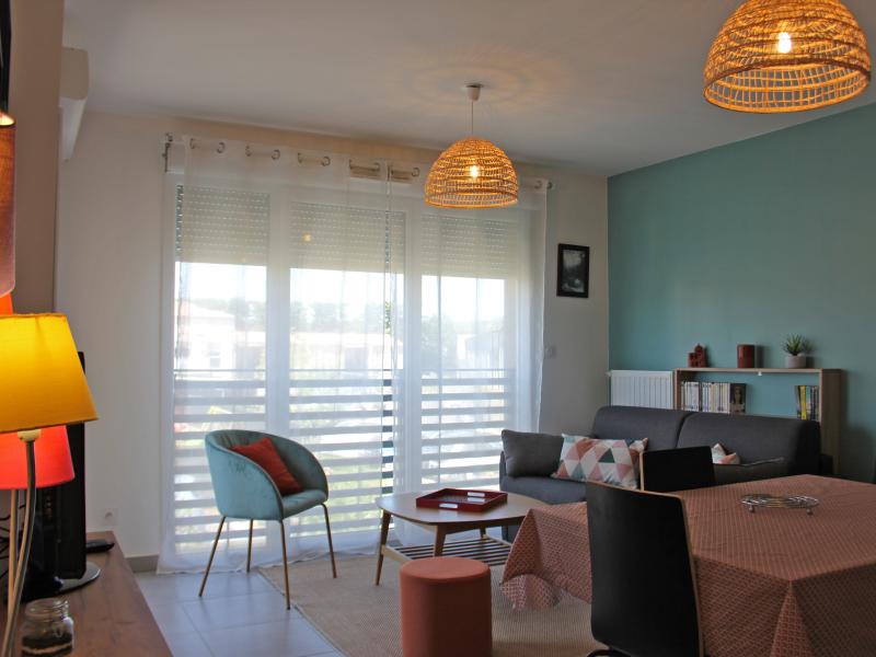 Nieuw modern appartement met balkon, in l'Isle sur la Sorgue