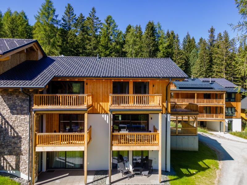 Chalet with sauna and carport near the piste