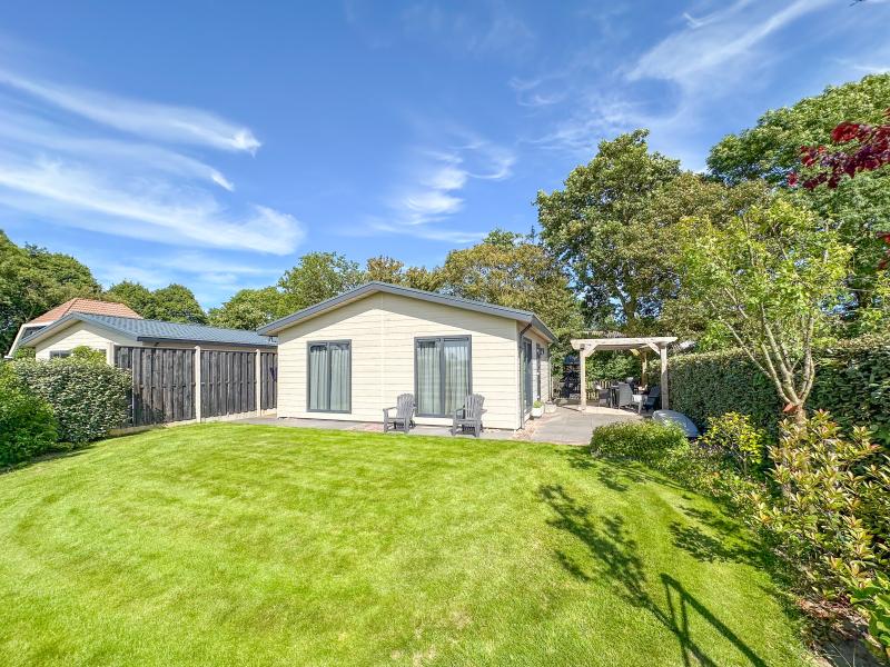 Rustig gelegen chalet met waanzinnig uitzicht, strand op 7km