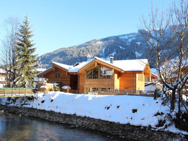 Houten chalet hartje Kaprun met sauna en hottub