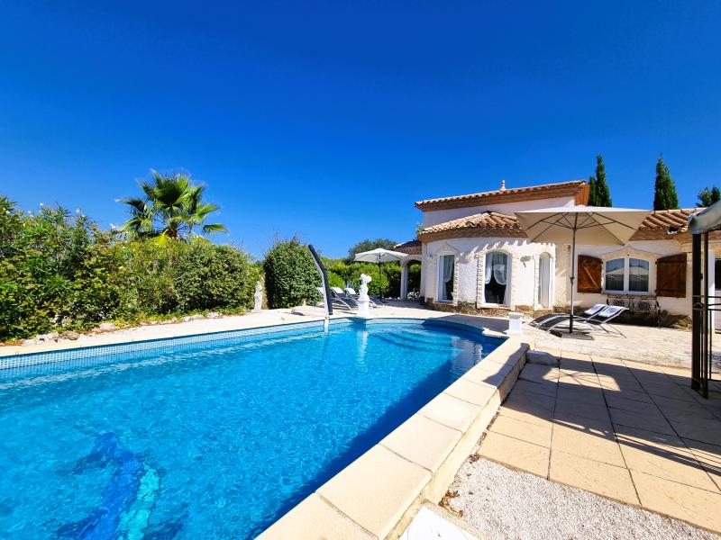 Belle villa inspirée du sud avec piscine privée