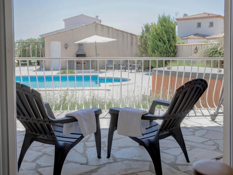 Villa avec studio, piscine privée et jacuzzi