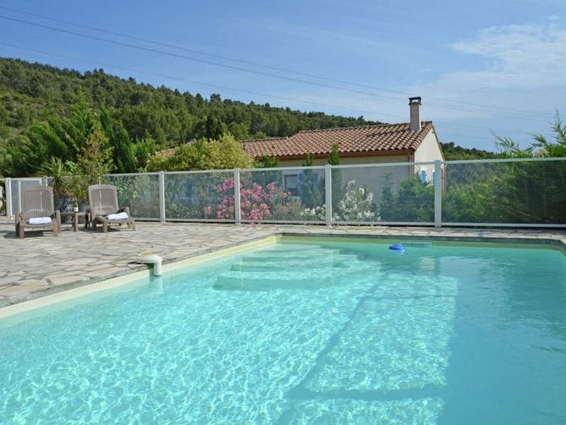 Beautifully located villa with private pool