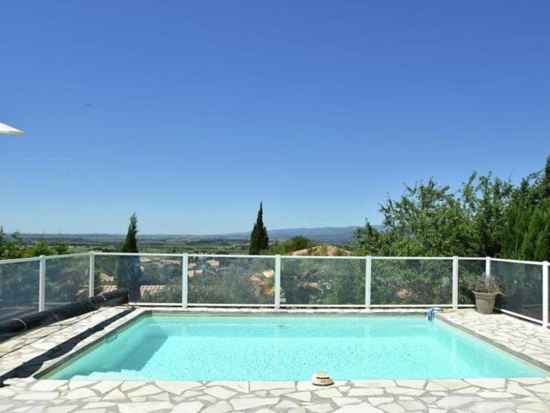 Wunderschön gelegene Villa mit privatem Pool
