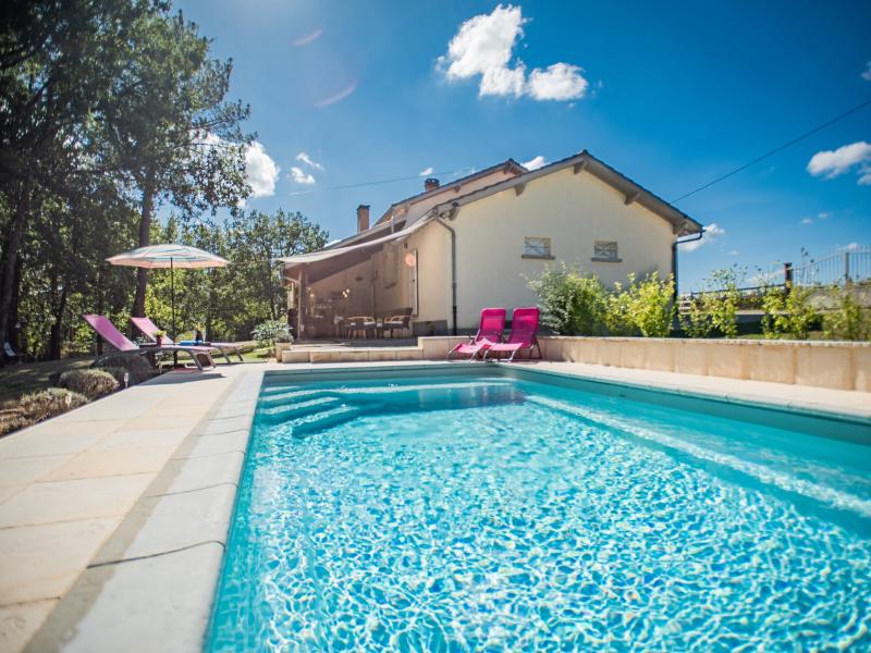 Jolie gite moderne avec jardin et piscine privée