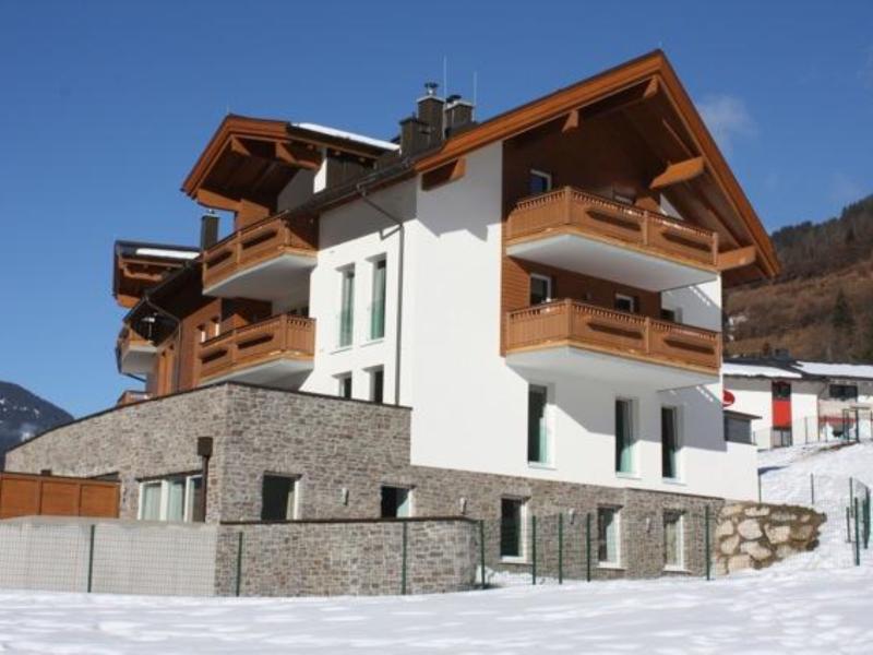 Luxury apartment near slopes with large terrace