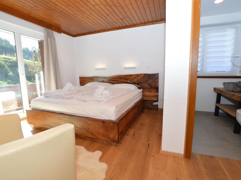 Vrijstaand met veel ruimte en sauna in huis