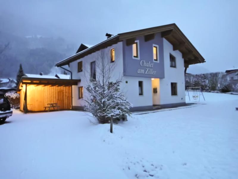 Vrijstaand chalet met tuin vlakbij de skilift