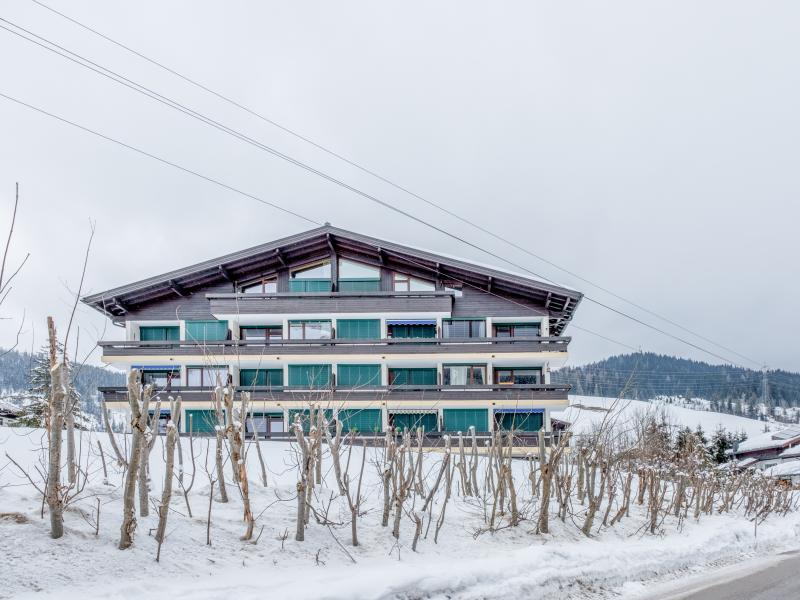 Tegenover de skipiste met prachtig uitzicht