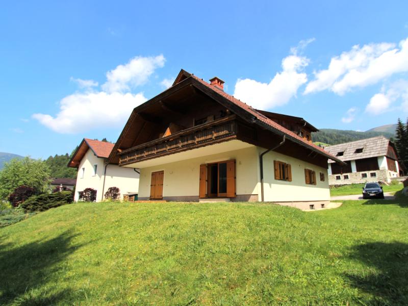 Lovely chalet near hiking and skiing area