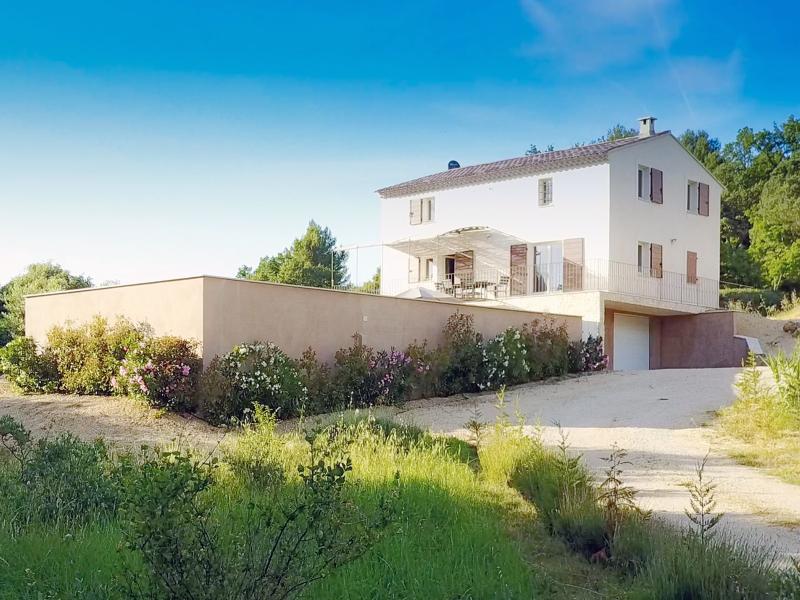 Villa with heated pool & air conditioning