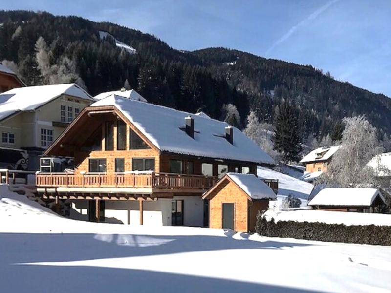 Wellness chalet close to the ski slopes