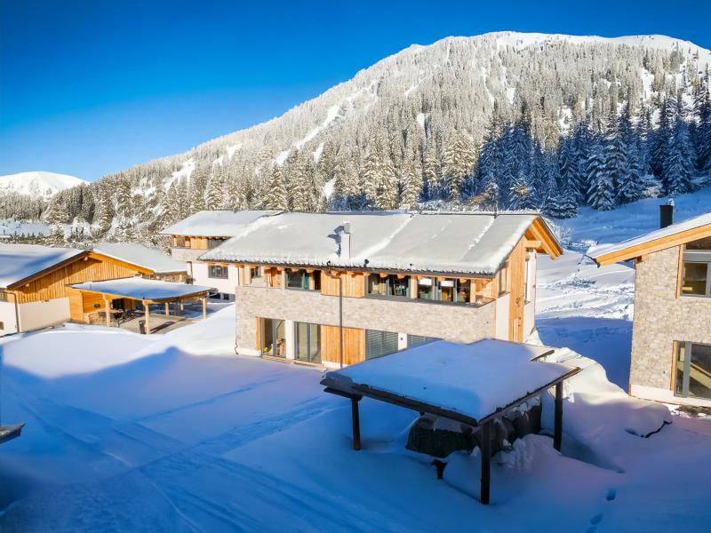Heerlijke ski in-ski out lodge met carport
