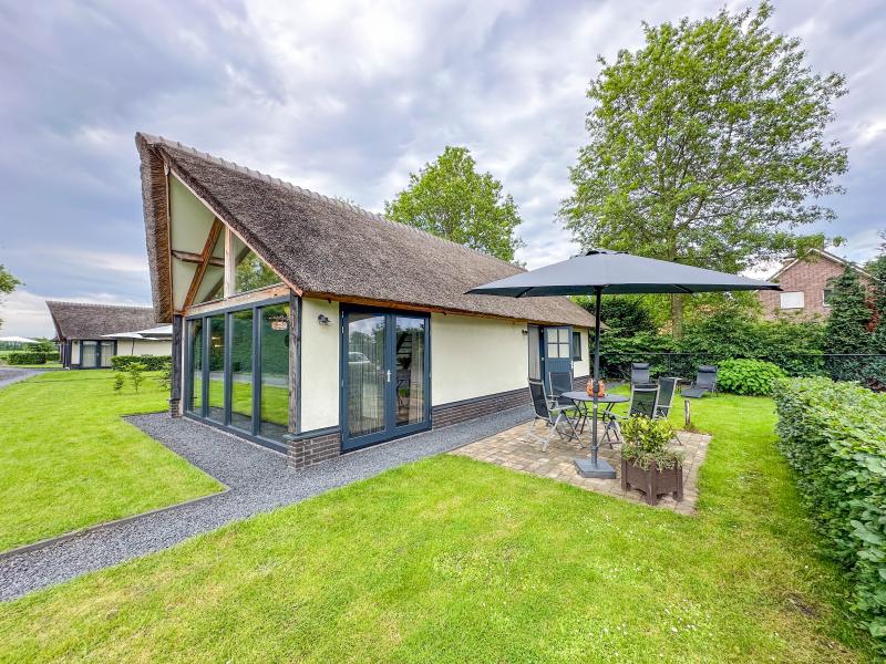 Luxe and attractive detached thatched house