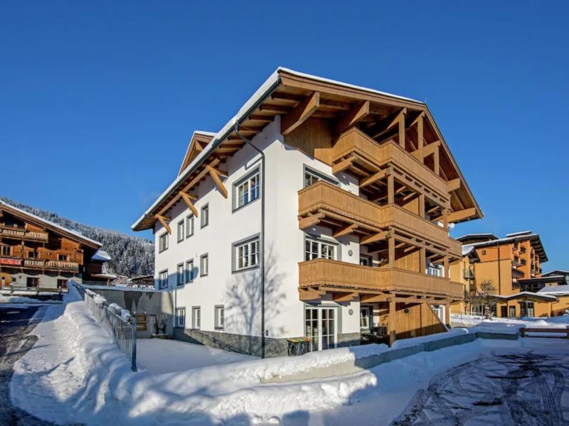 Modern apartment near the Brixen ski area