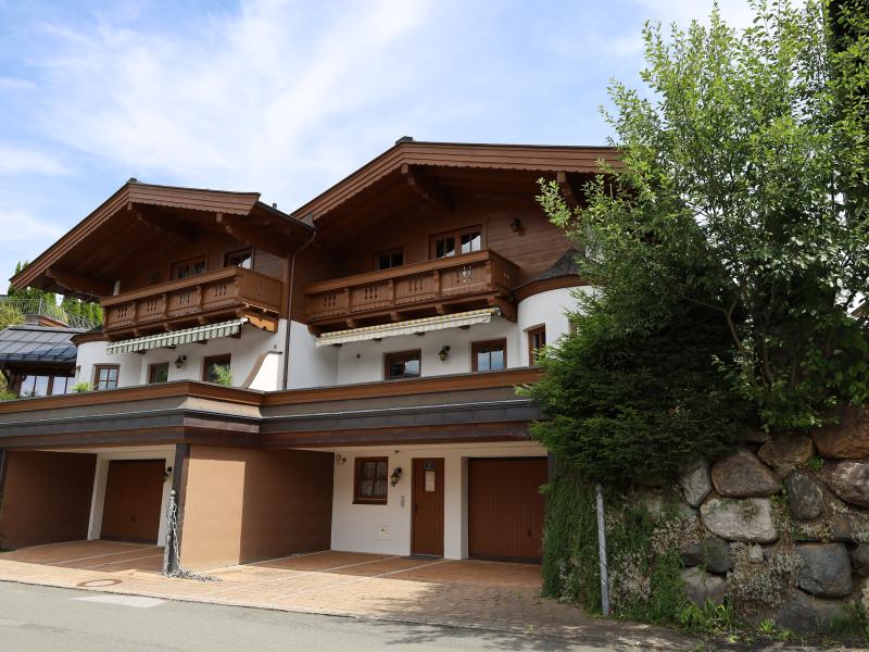 Tirools huis in Kirchberg bij de lift