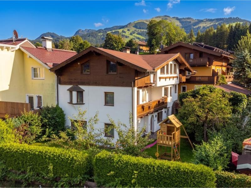 Ferienhaus mit umzäuntem Garten in Kirchberg in Tirol (Österreich) und 2 Hunde erlaubt