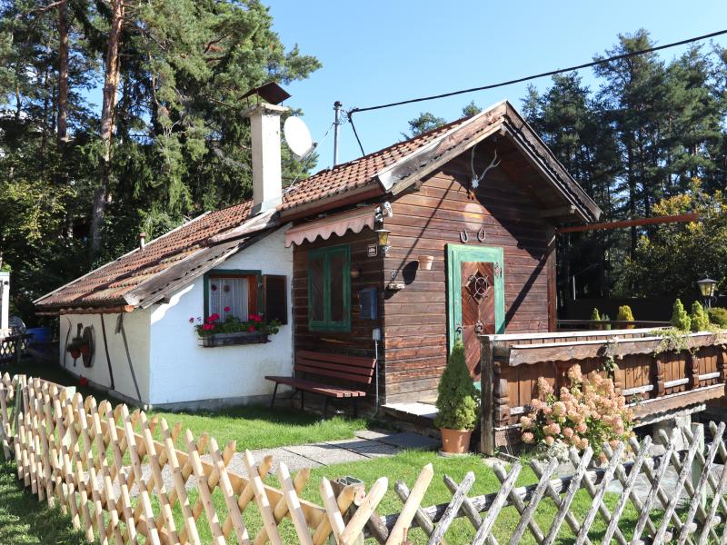 Romantisch chalet bij het bos Mieminger Plateau
