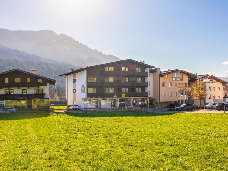 Cosy apartment 600m from the ski lift