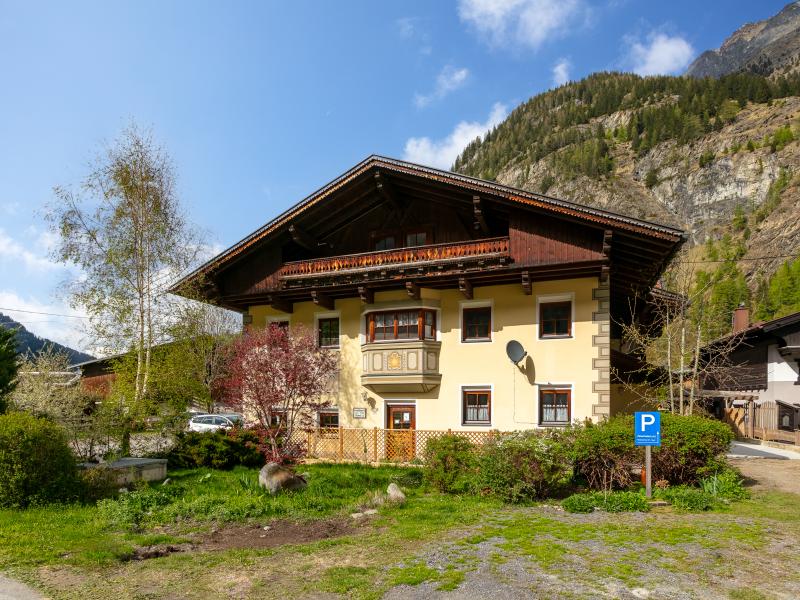 Gezellig appartement vlak bij de skibus Sölden