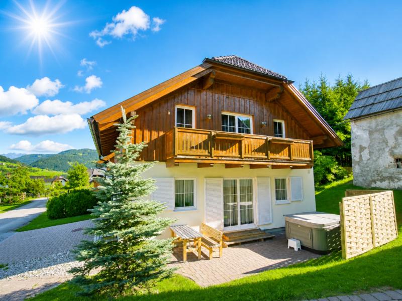 Ferienhaus mit umzäuntem Garten in Sankt Margarethen im Lungau (Österreich) und 2 Hunde erlaubt