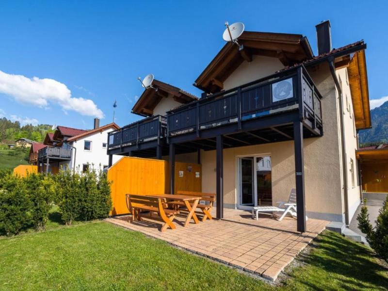 Ruim chalet nabij de piste met skiberging