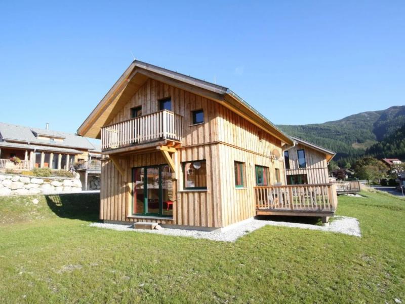 Fraai chalet met sauna en bergpanorama