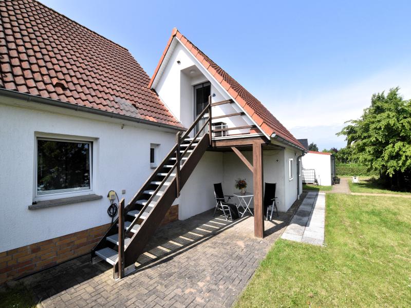 Vakantiewoning met terras op het platteland