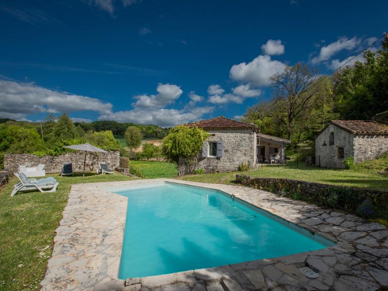 Vakantiehuis met omheinde tuin in Castelnau Montratier (Frankrijk) 2 honden zijn welkom