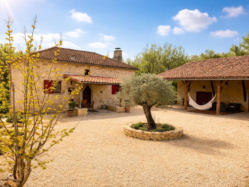 Vakantiehuis met bubbelbad in Montcabrier (Frankrijk) voor 3 personen