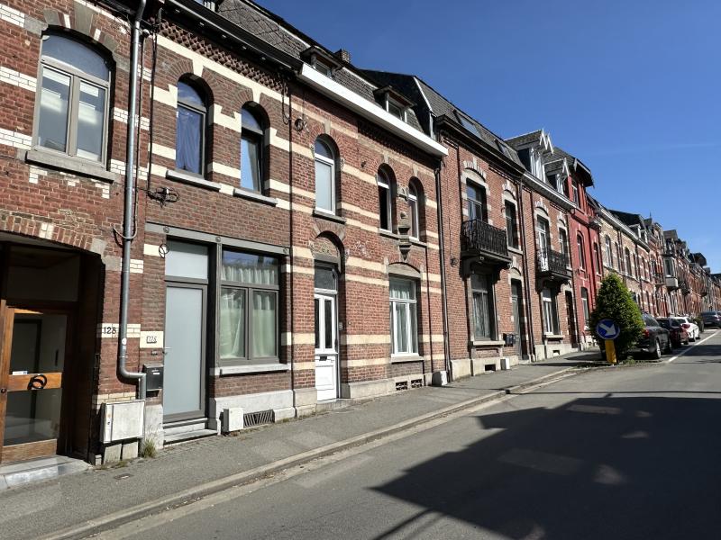 Charmante gerenoveerde stadswoning in Ciney