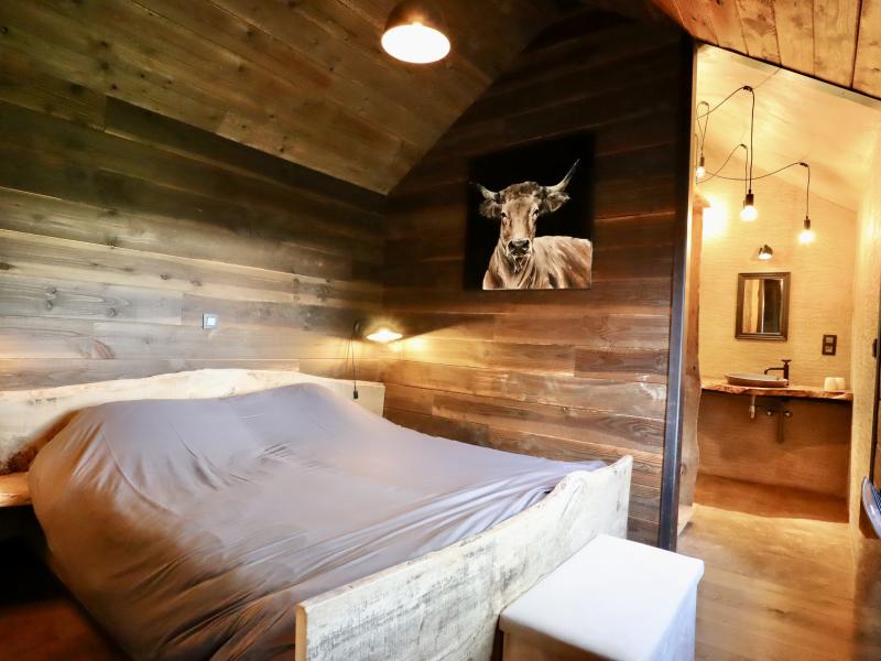 Cosy chalet with spa and beautiful views