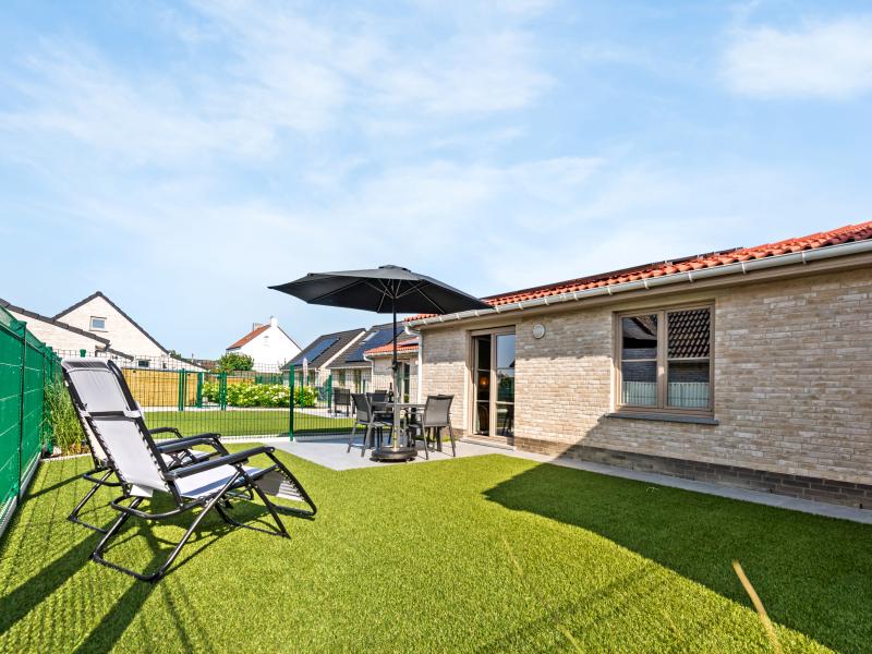 Comfortabel vakantiehuis op park dichtbij zee