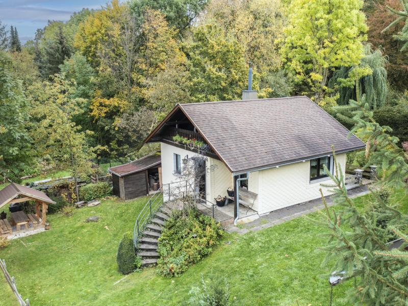 Ferienhaus mit Ofen & Sauna im Thüringer Wald