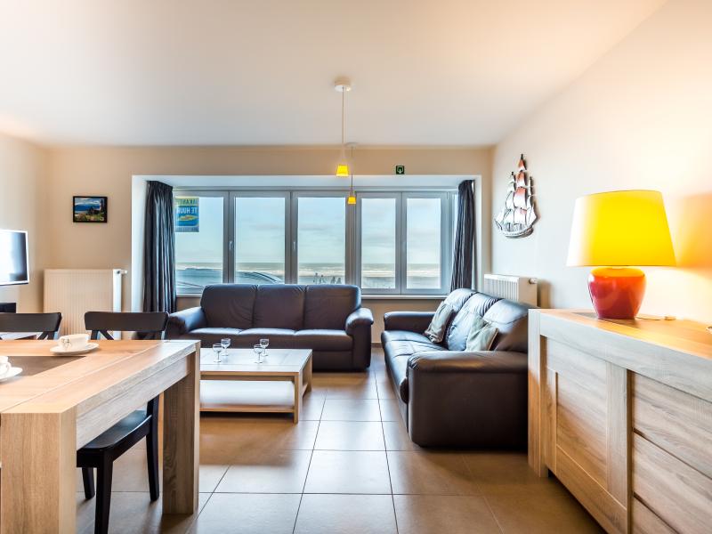 Mooi familie appartement met zeezicht